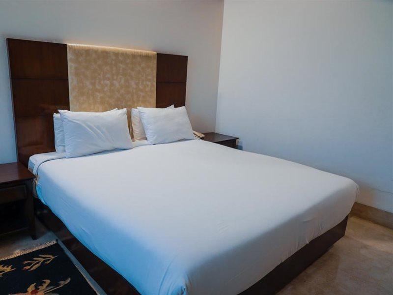 Hotel Airport Residency New Delhi Exterior photo